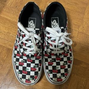 Cherry VANS Doheny sneakers